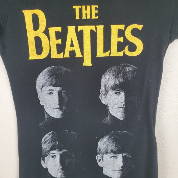 🌵The Beatles top. H3A9 - Picture 3 of 3